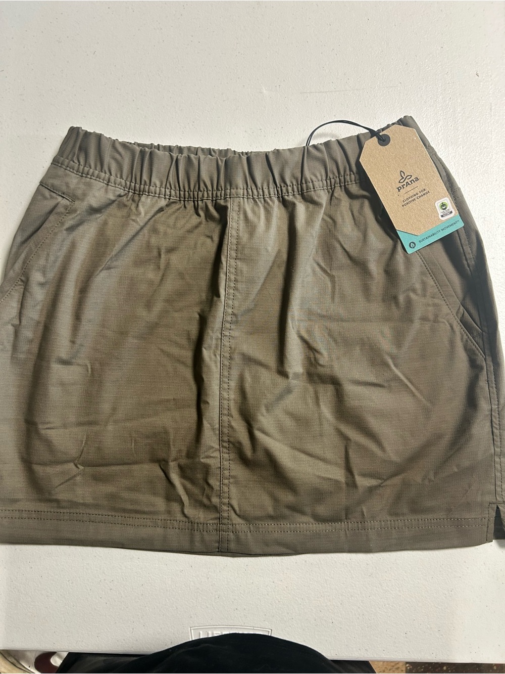 prAna Double Peak New With Tags Skort Women's Size 6 Hiking Skirt Mud Gorpcore
